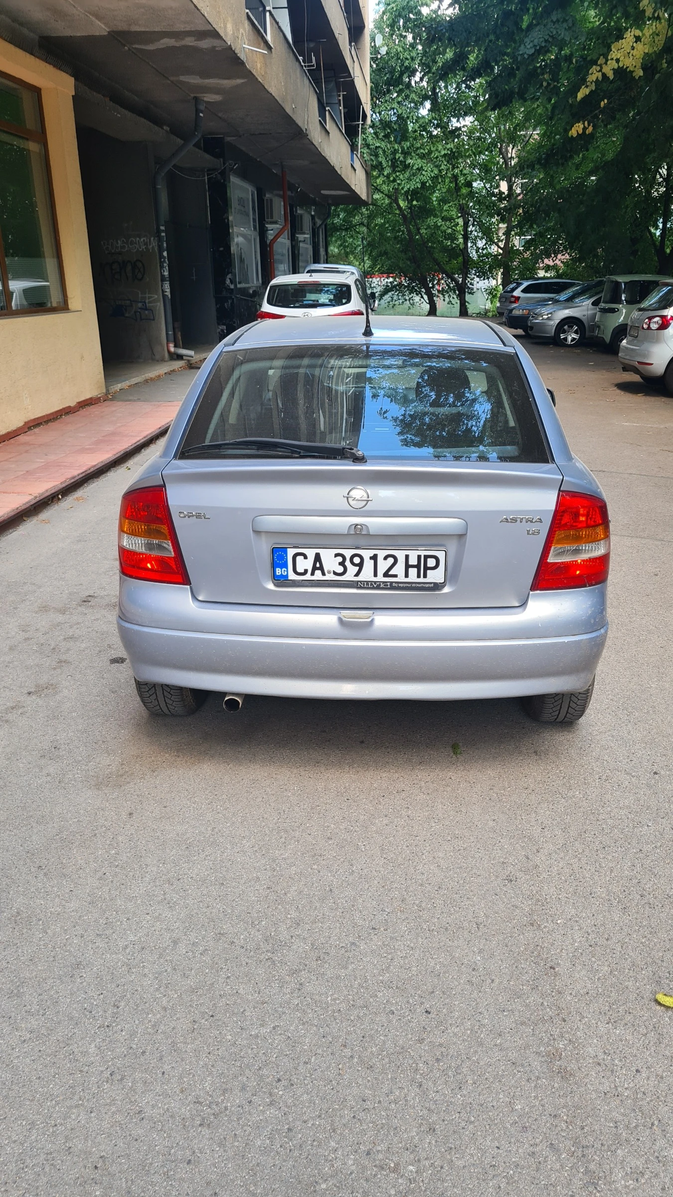 Opel Astra, снимка 3 - Автомобили и джипове - 55589673