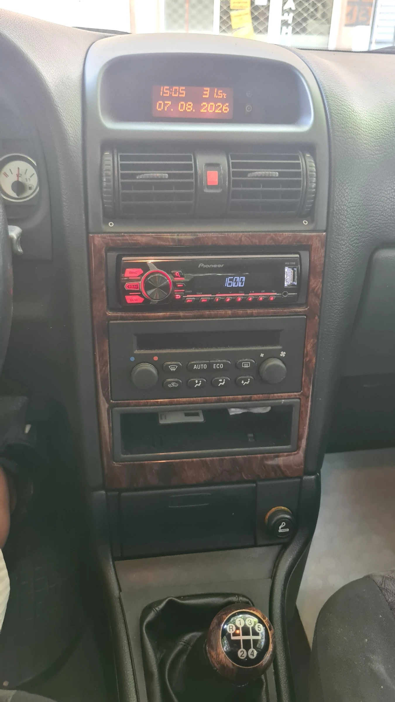 Opel Astra, снимка 13 - Автомобили и джипове - 55589673