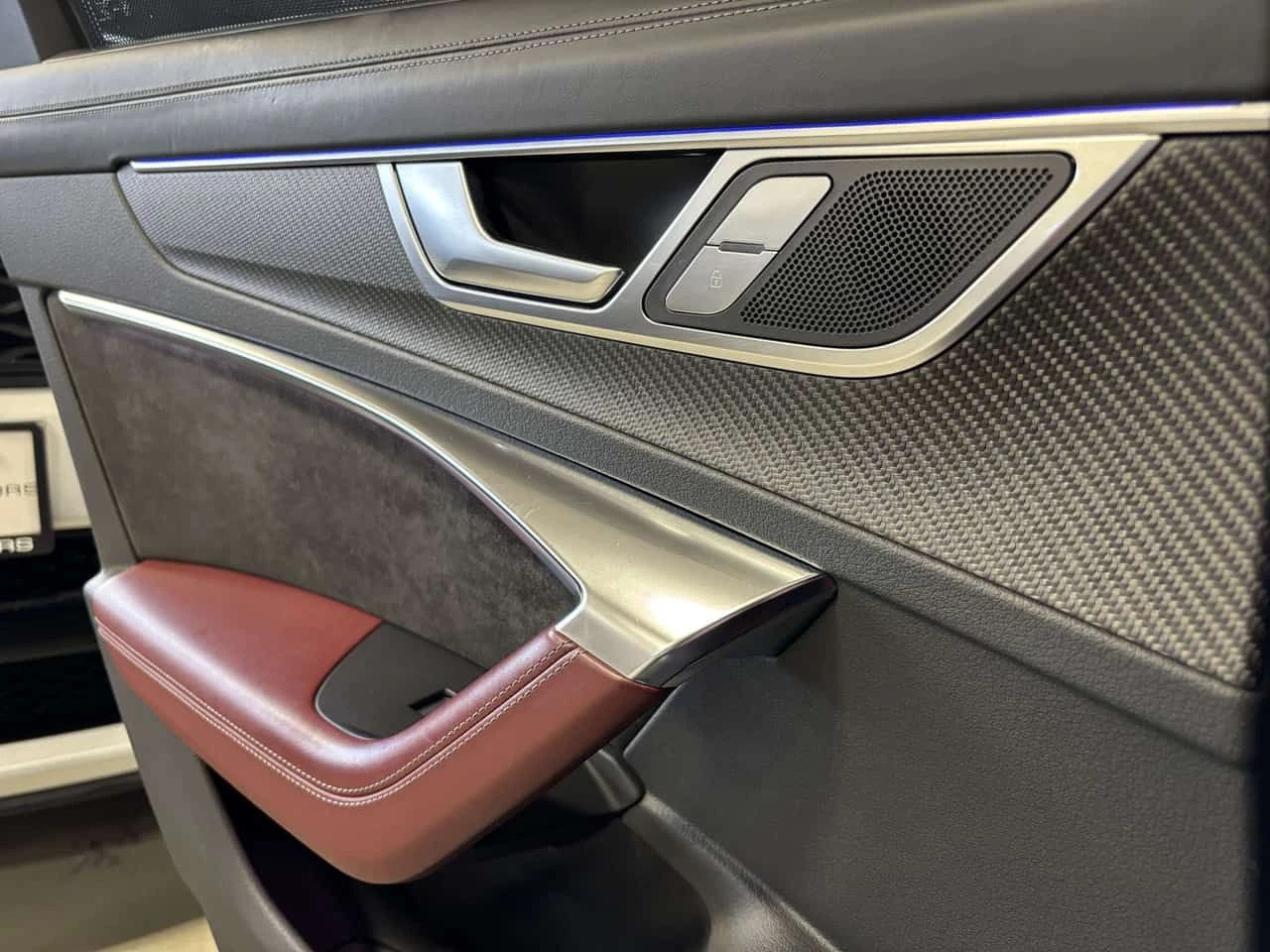Audi S6 * PREMIUMPLUS| NAV| HUD| REDLEATHER| B&O, снимка 11 - Автомобили и джипове - 55613580