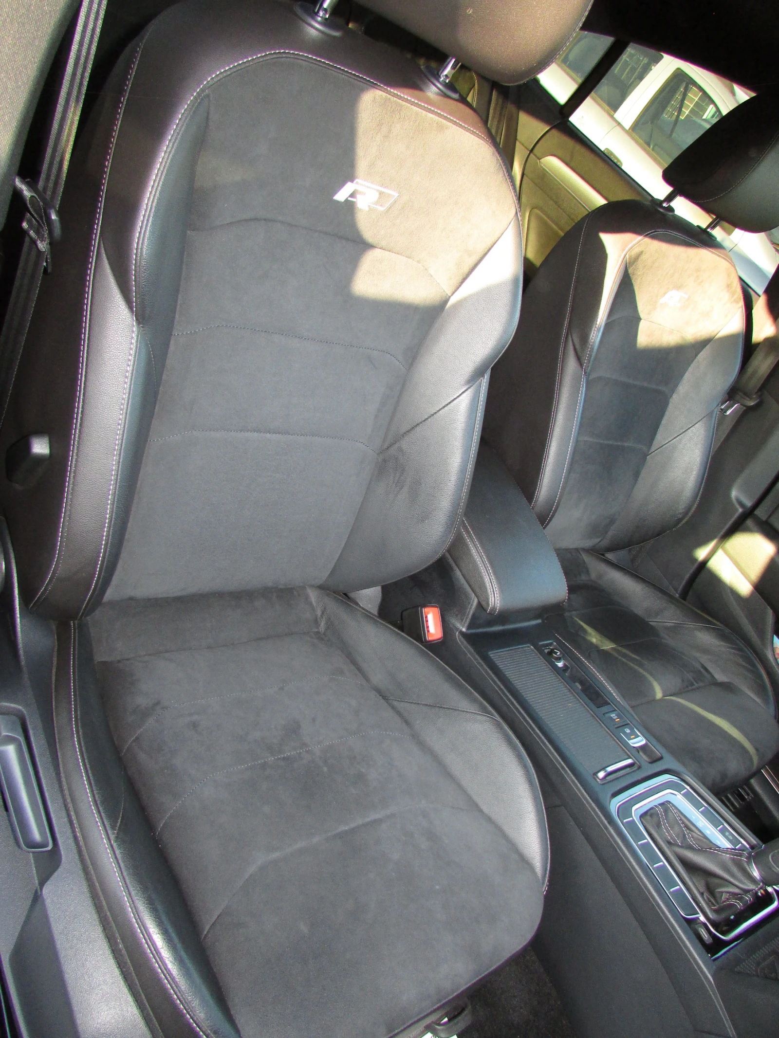 VW Arteon 2.0i R-LINE EURO6, снимка 15 - Автомобили и джипове - 55694433
