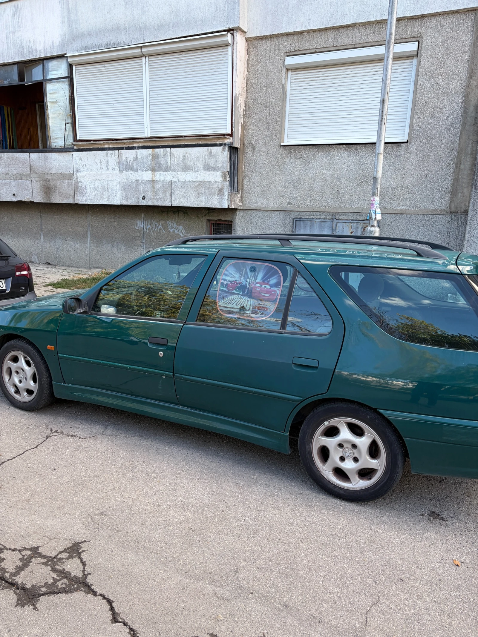 Peugeot 306 XT Комби, снимка 2 - Автомобили и джипове - 56243611
