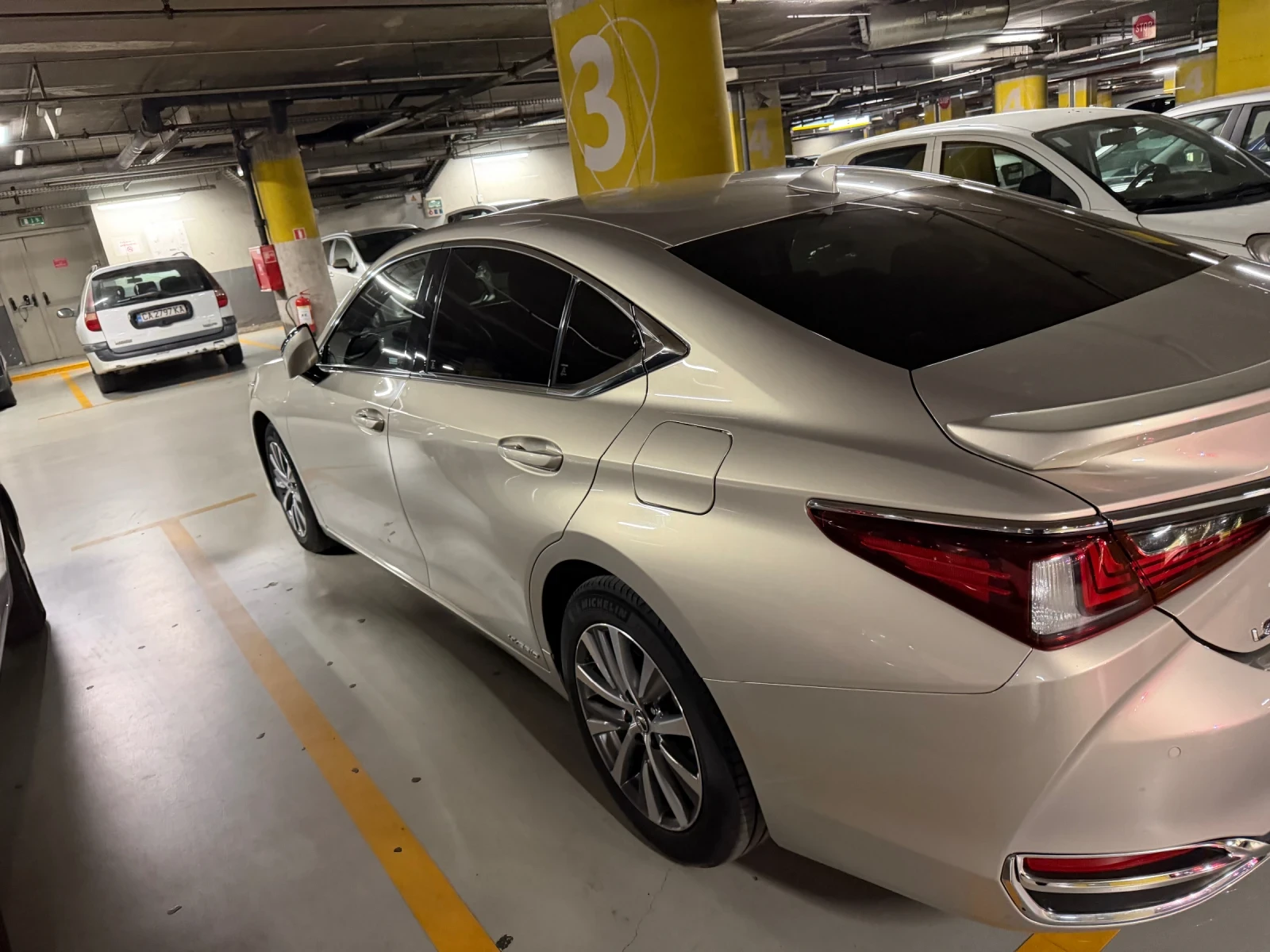 Lexus ES 300 | Mobile.bg � ����������� 10