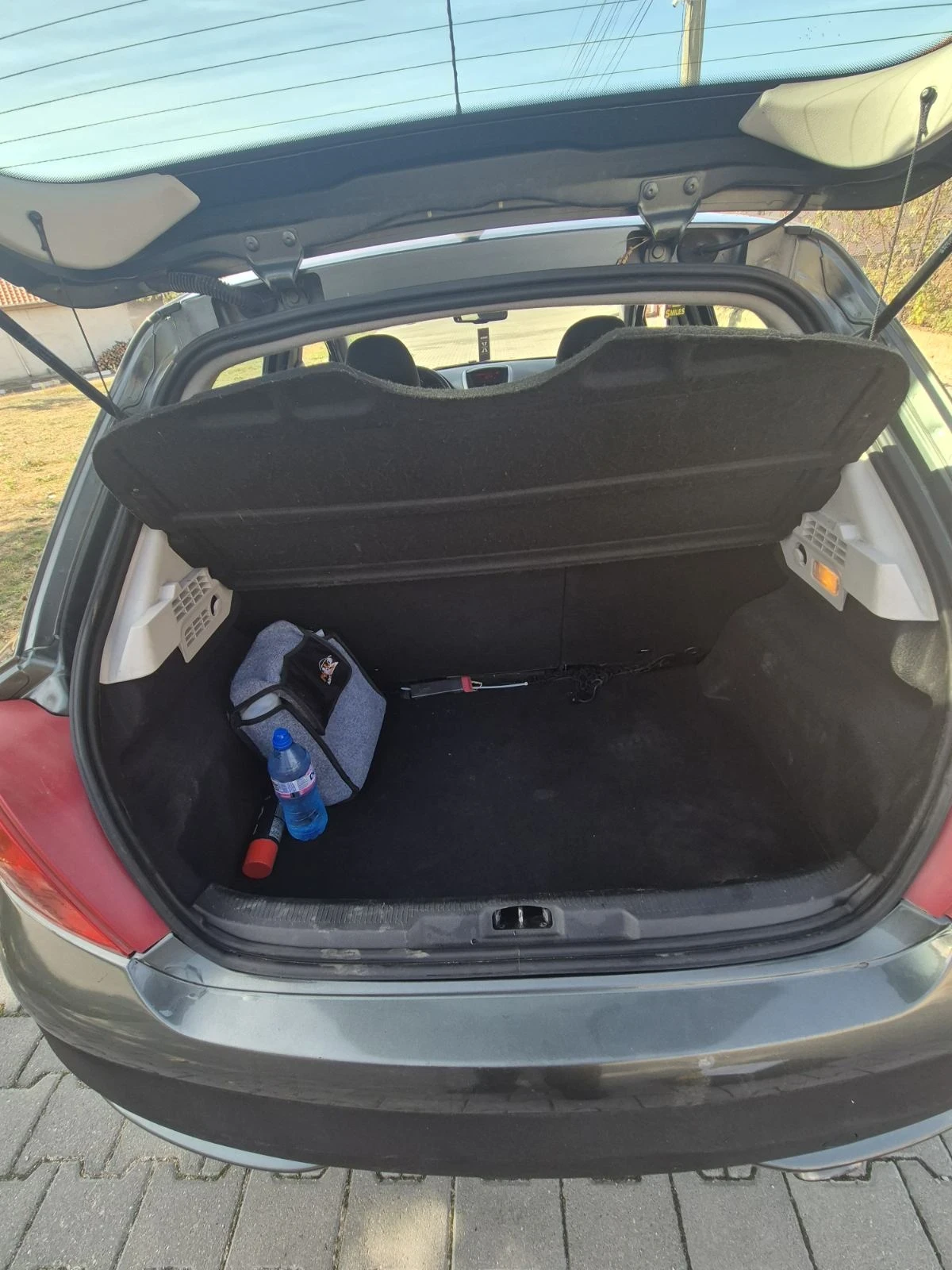 Peugeot 207, снимка 8 - Автомобили и джипове - 56641830
