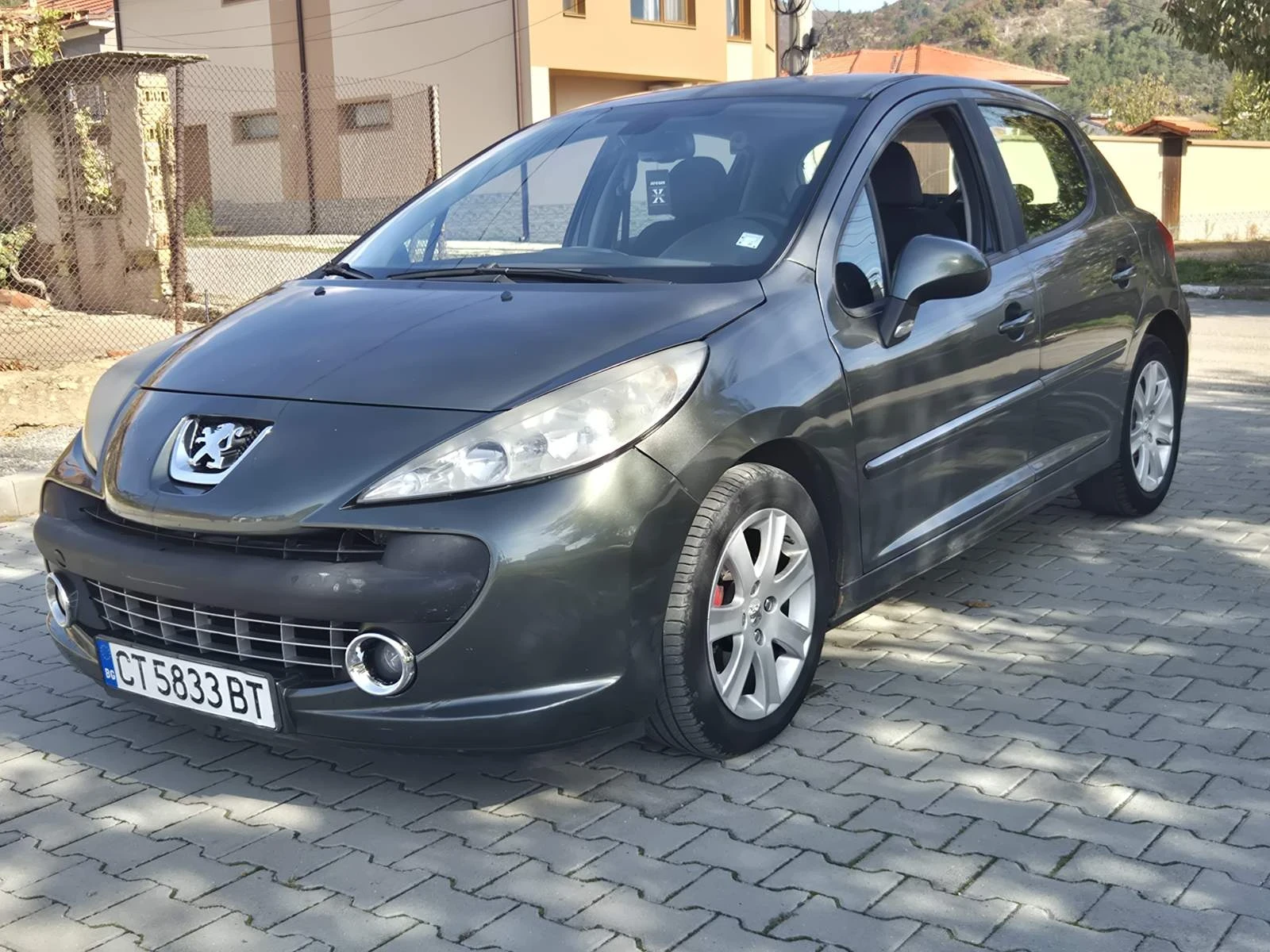 Peugeot 207, снимка 2 - Автомобили и джипове - 56641830