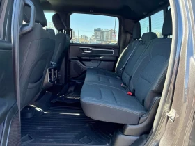 Dodge RAM 1500  5.7L | Big Horn | CARFAX | heated seats | , снимка 14