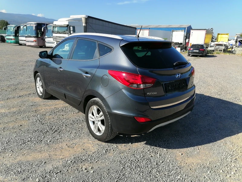 Hyundai IX35 * КОЖА* НАВИГАЦИЯ* , снимка 4 - Автомобили и джипове - 47367723