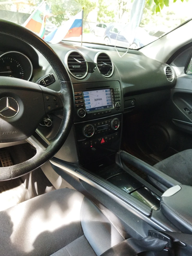 Mercedes-Benz ML 350, снимка 4 - Автомобили и джипове - 49595029