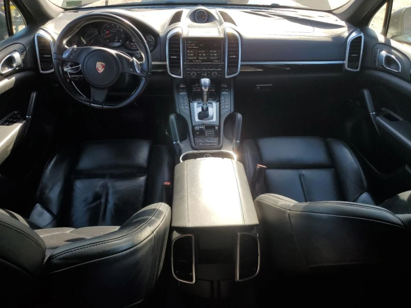 Porsche Cayenne, снимка 8 - Автомобили и джипове - 53126487