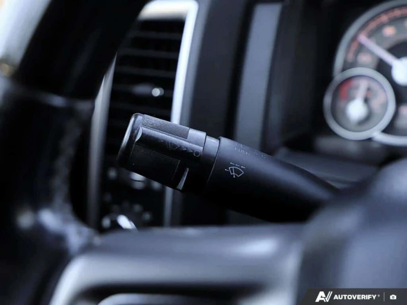 Dodge RAM 1500 * LimitedAS TRADED, ALPINE AUDIO, HTD + CLD SEATS,, снимка 16 - Автомобили и джипове - 53582666