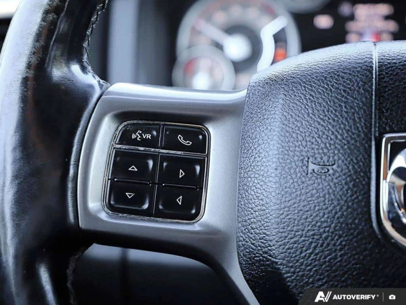 Dodge RAM 1500 * LimitedAS TRADED, ALPINE AUDIO, HTD + CLD SEATS,, снимка 15 - Автомобили и джипове - 53582666