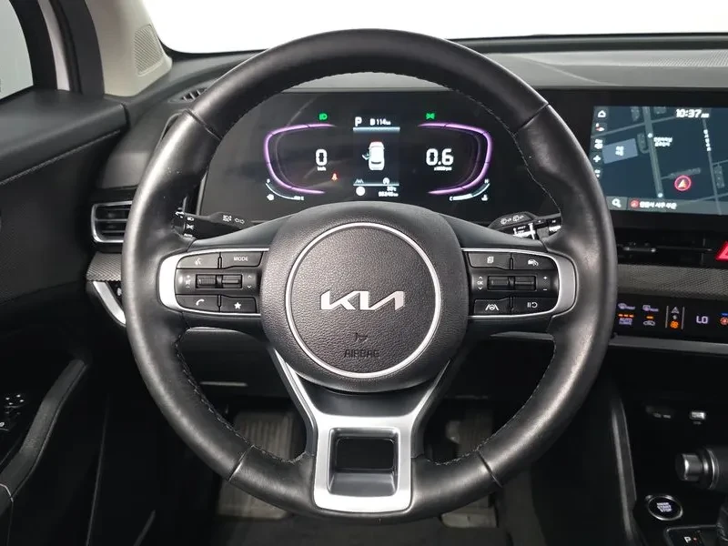 Kia Sportage 1.6 TURBO 2WD PRESTIGE, снимка 12 - Автомобили и джипове - 55559413