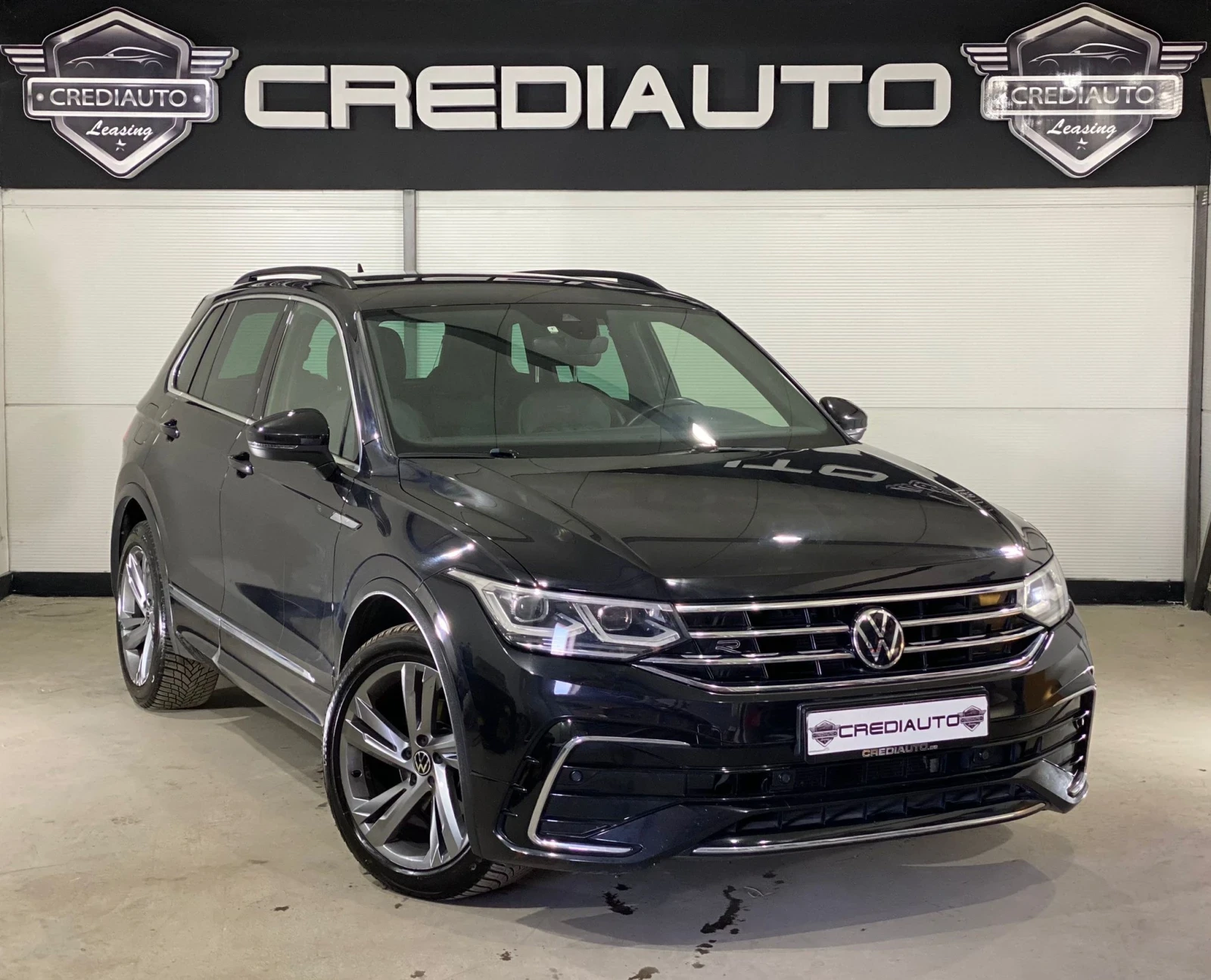 VW Tiguan 2.0 TDI * R-LINE * VIRTUAL COCKPIT* FULL  - изображение 3