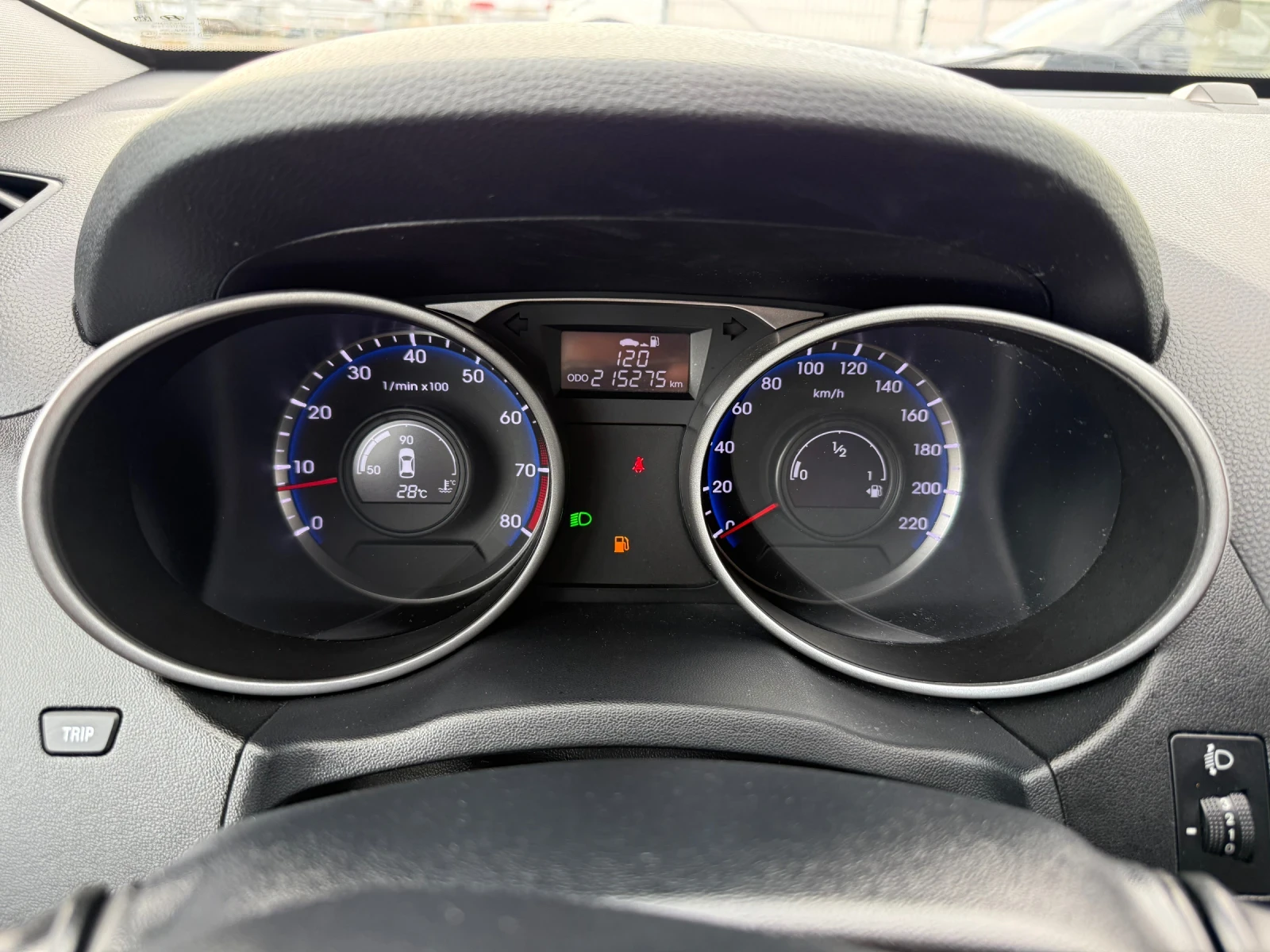 Hyundai IX35 2.0i   4х4 Швейцария - изображение 9