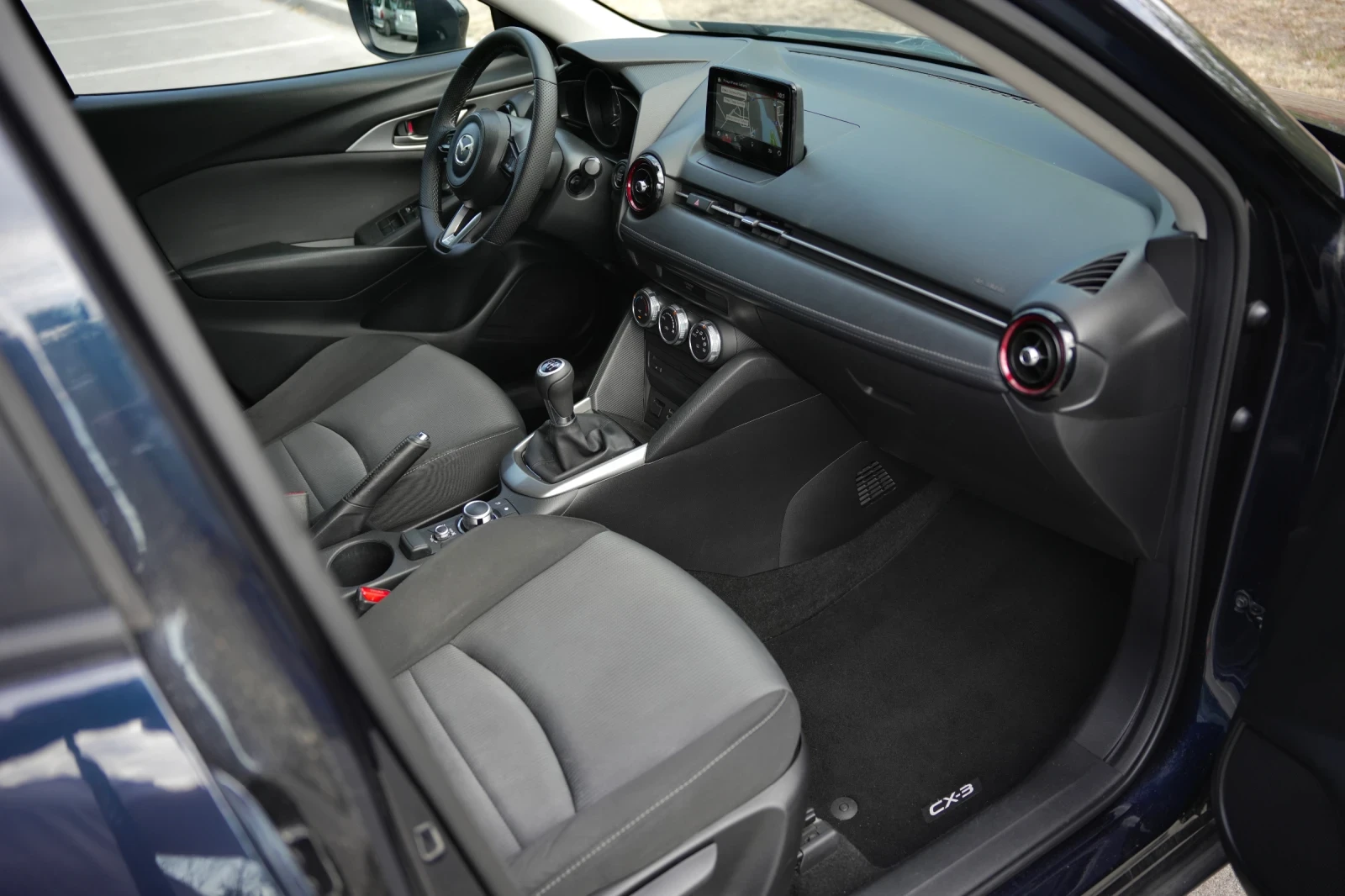 Mazda CX-3 1.5 Skyactiv-D, снимка 8 - Автомобили и джипове - 55618833