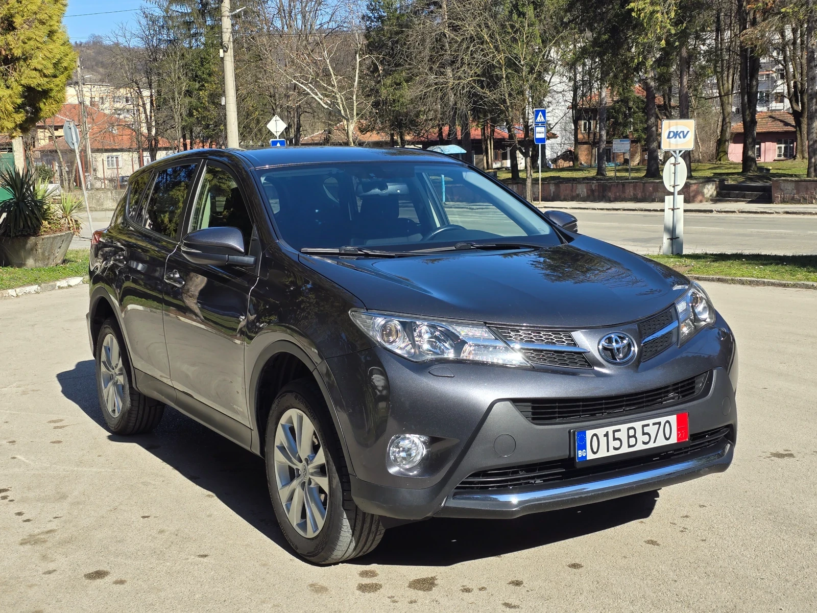 Toyota Rav4 2.0i 4X4 ШВЕЙЦАРИЯ , снимка 3 - Автомобили и джипове - 53801678