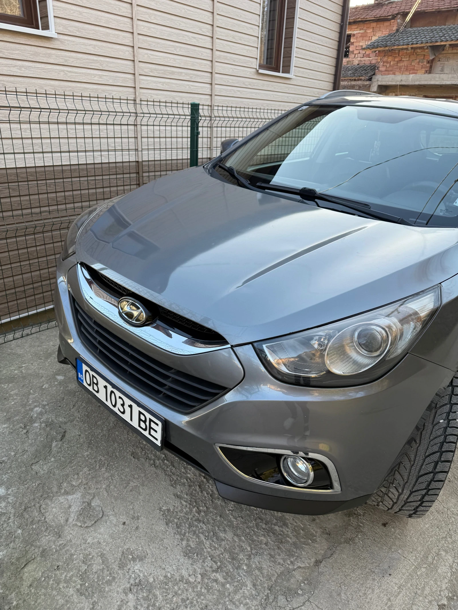 Hyundai IX35, снимка 11 - Автомобили и джипове - 53839087