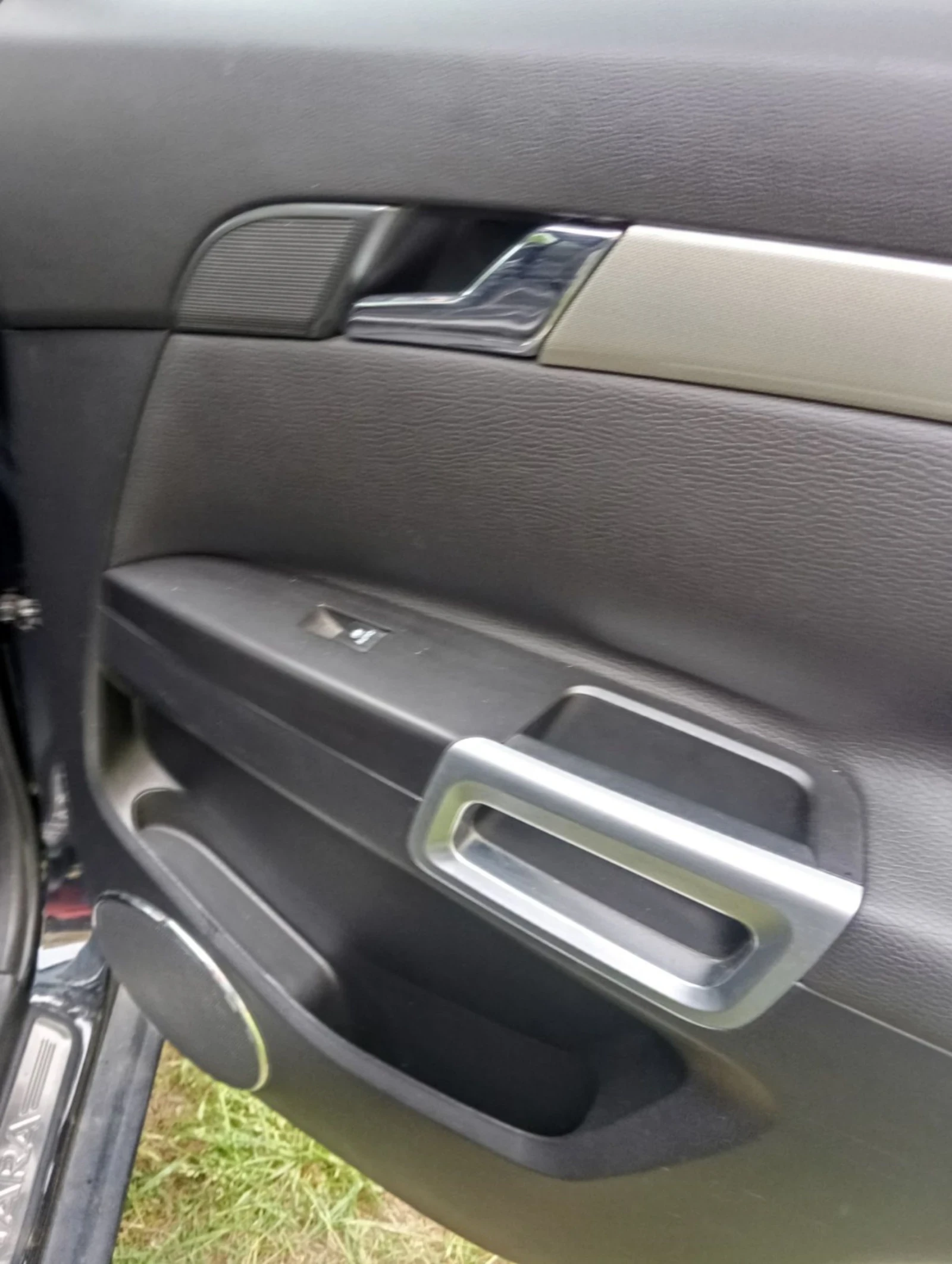 Opel Antara Facelift , снимка 12 - Автомобили и джипове - 54325315