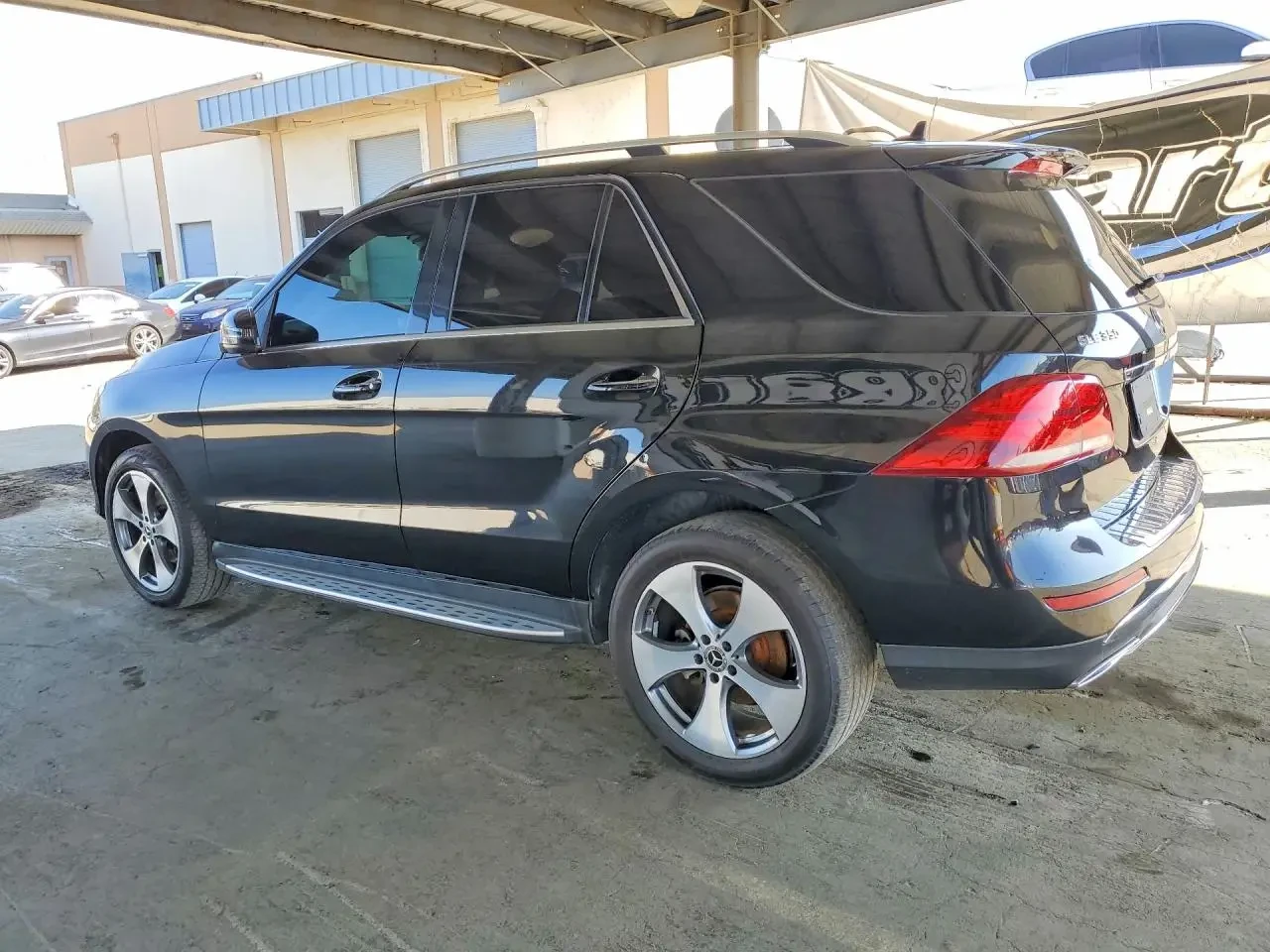 Mercedes-Benz GLE 350 4matic, снимка 4 - Автомобили и джипове - 54038720