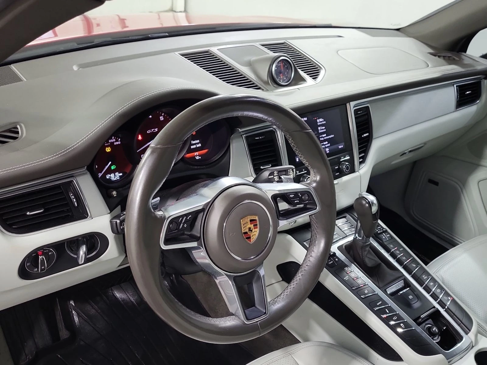 Porsche Macan GTS РЕГИСТАЦИЯ+ ОБСЛУЖВАНЕ, снимка 8 - Автомобили и джипове - 54125987