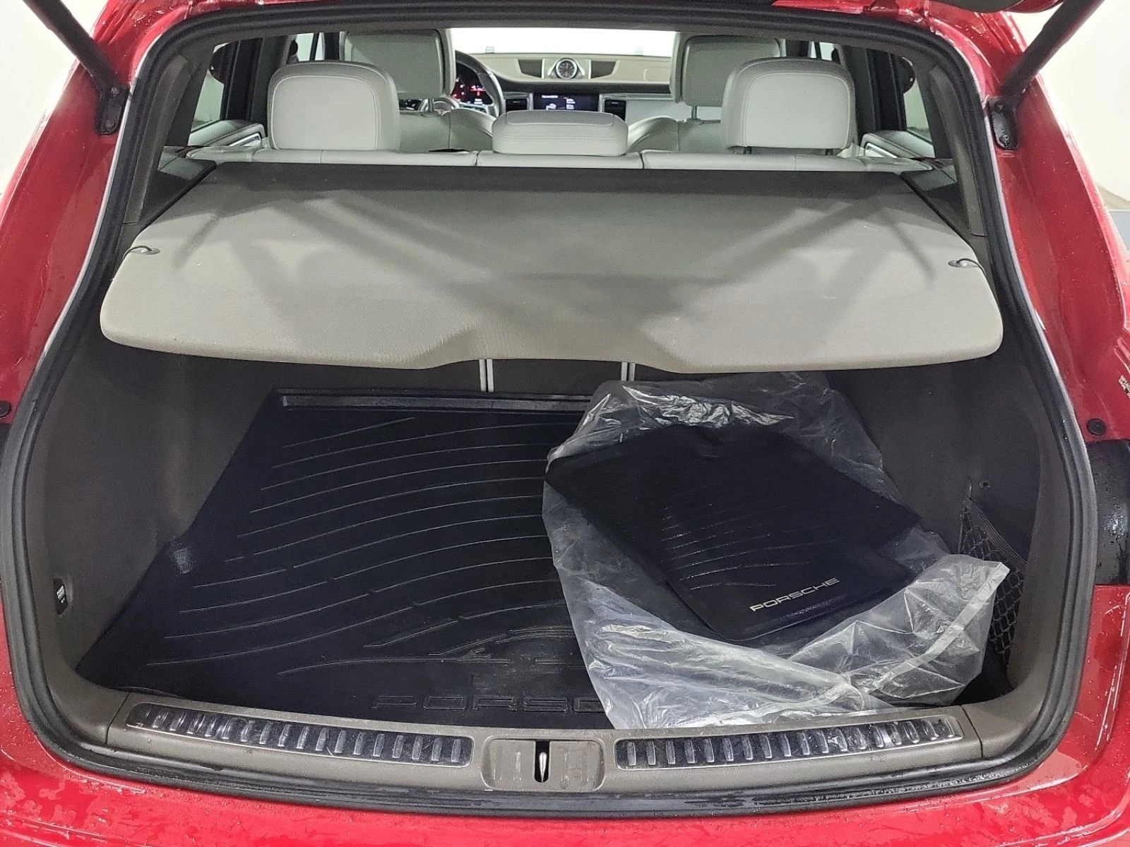 Porsche Macan GTS РЕГИСТАЦИЯ+ ОБСЛУЖВАНЕ, снимка 12 - Автомобили и джипове - 54125987