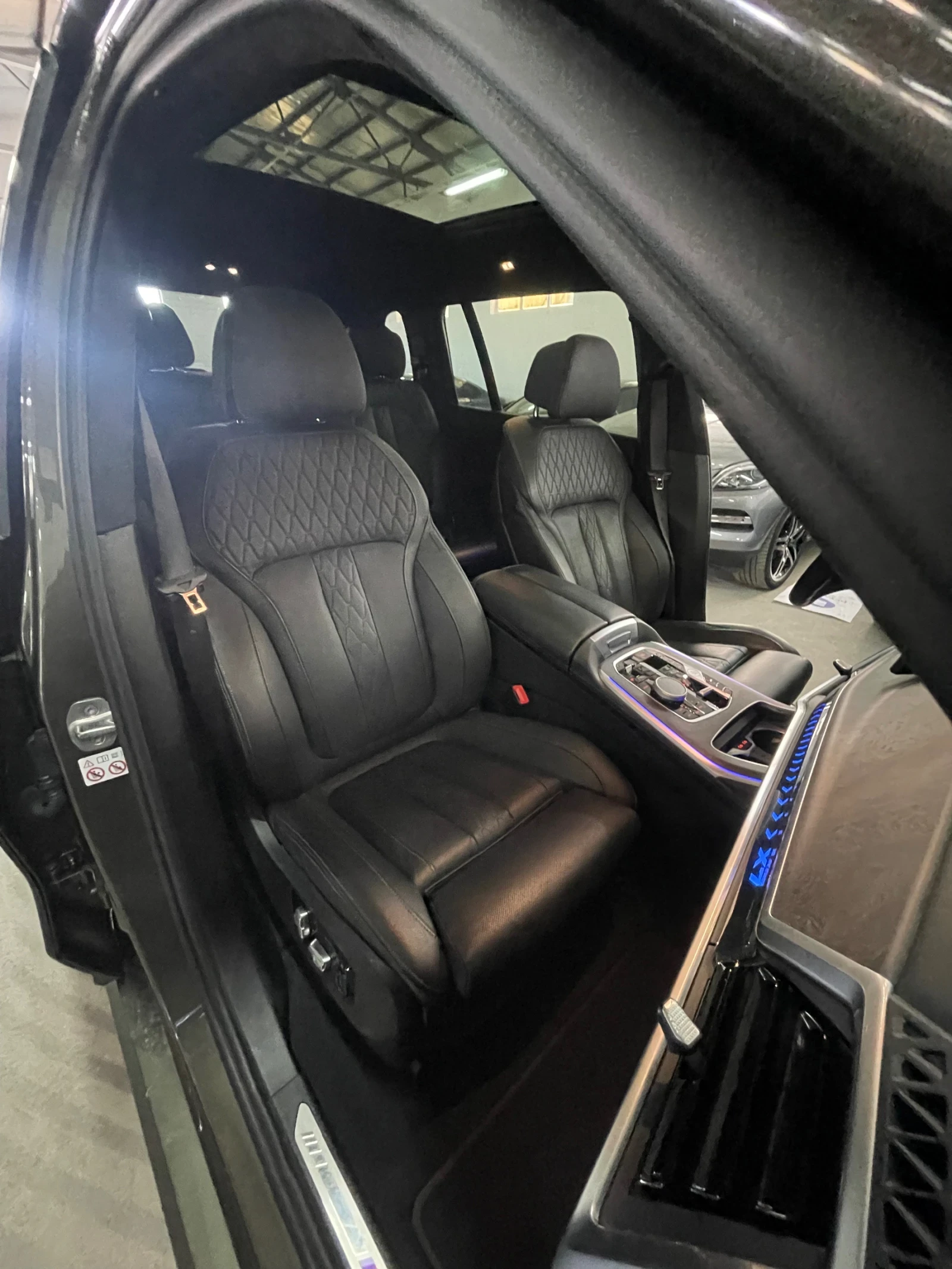 BMW X7 40d/M-sport/individual/360/6+ 1/обдух/вакум/панор/, снимка 14 - Автомобили и джипове - 54271416
