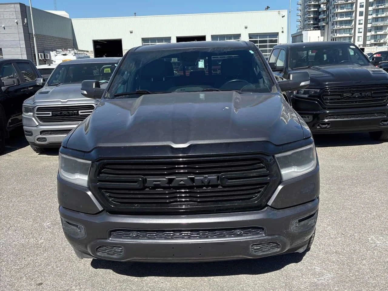Dodge RAM 1500  5.7L | Big Horn | CARFAX | heated seats |  | Mobile.bg � ����������� 5