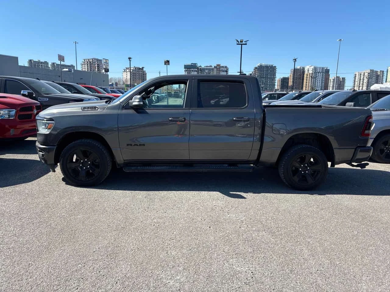 Dodge RAM 1500  5.7L | Big Horn | CARFAX | heated seats |  | Mobile.bg � ����������� 2