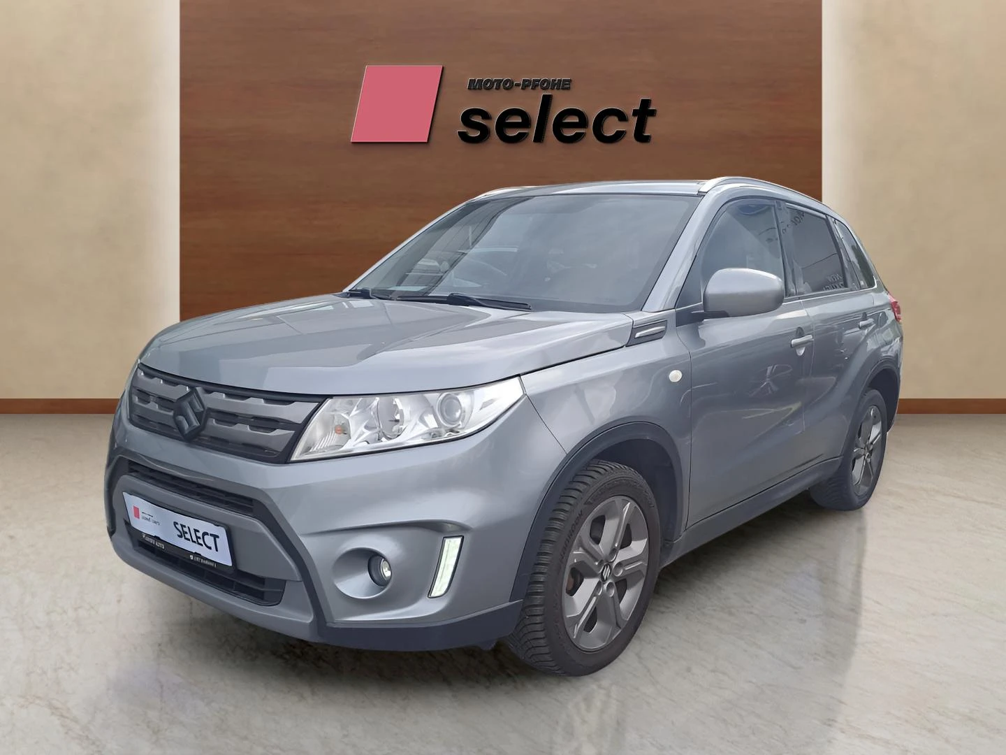 Suzuki Vitara 1.6, снимка 13 - Автомобили и джипове - 54541081