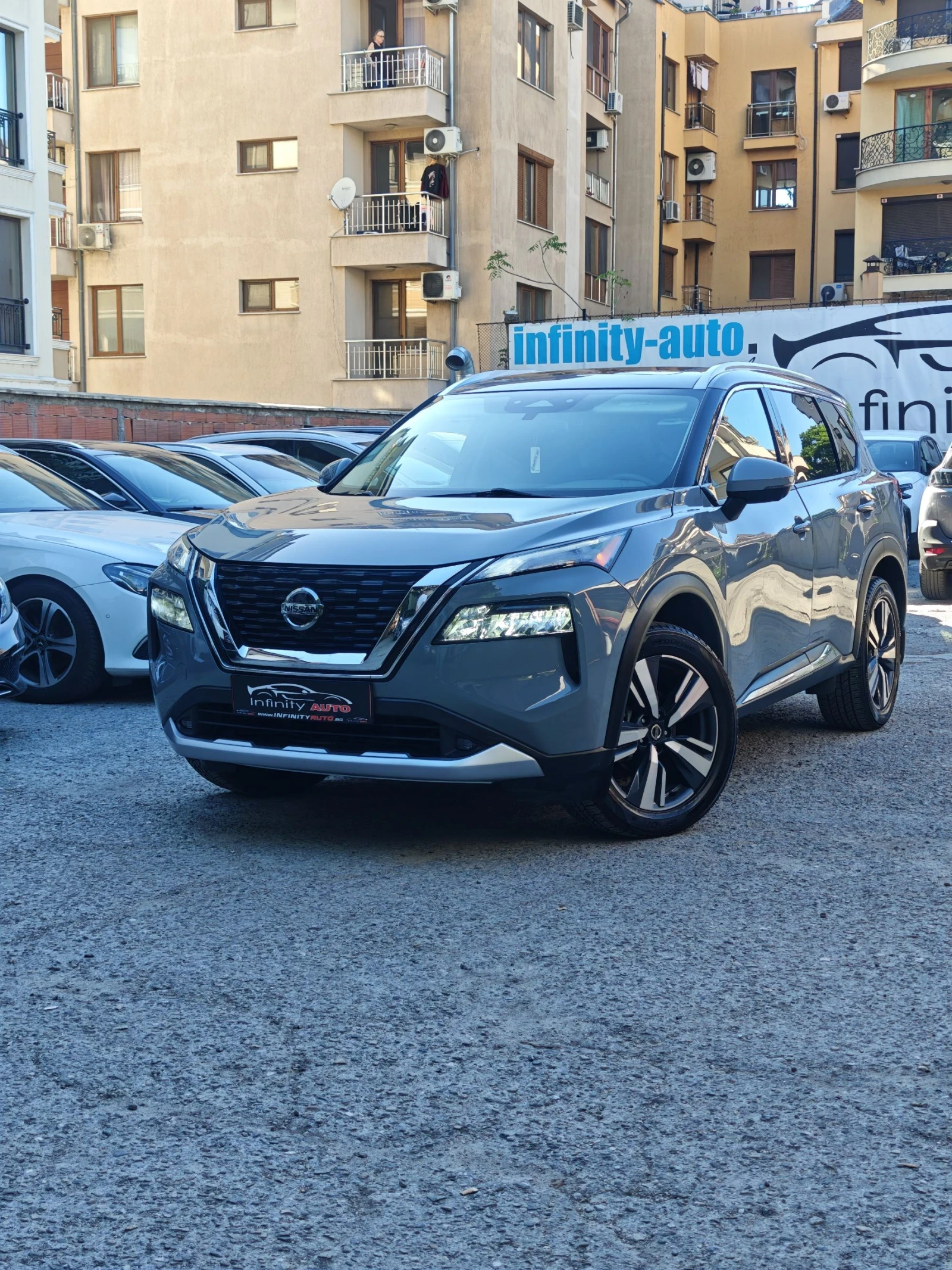 Nissan X-trail 2.5, AWD, PLATINUM, ПАНОРАМА, ДИСТРОНИК, 360-КАМЕР