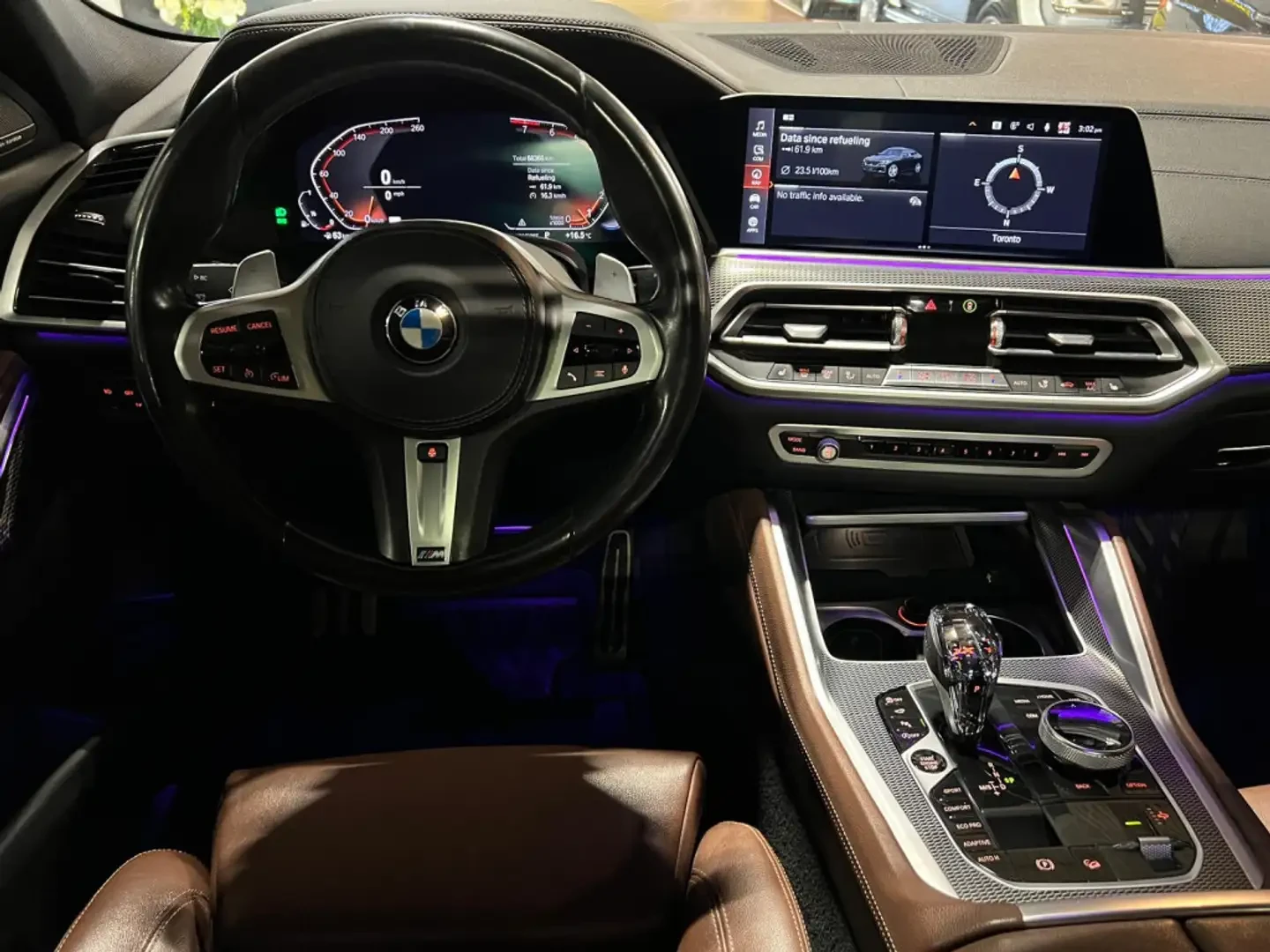 BMW X6 xDrive40i/HUD/HK/PANO/SOFT/M-SPORT/360/ВЪЗДУХ/КРИС, снимка 11 - Автомобили и джипове - 56253119