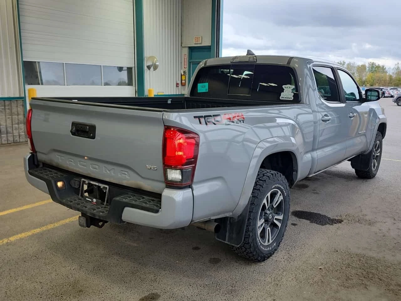 Toyota Tacoma * 4x4 Double Cab V6 Auto Sr5 Crew Cab Long Bed *  | Mobile.bg � ����������� 3