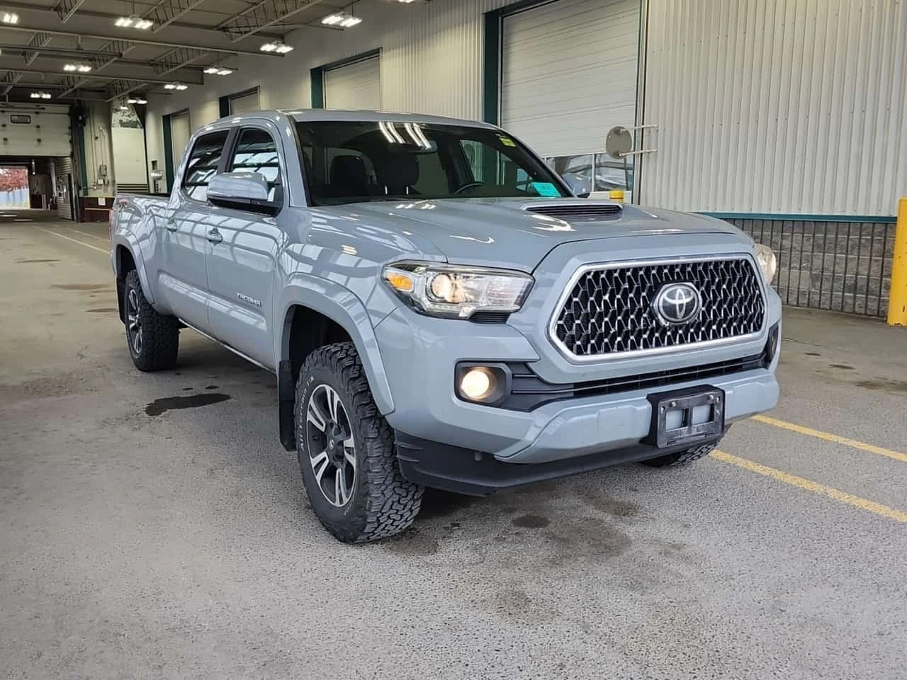 Toyota Tacoma * 4x4 Double Cab V6 Auto Sr5 Crew Cab Long Bed *  | Mobile.bg � ����������� 2