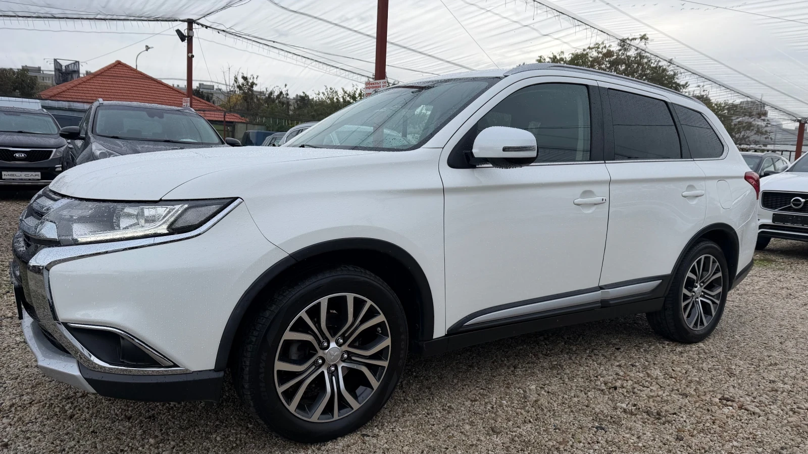 Mitsubishi Outlander 2.2  4x4 7 МЕСТА НАВИ КАМЕРА ЛИЗИНГ ВИДЕО