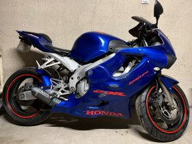 Honda Cbr F4, снимка 1 - Мотоциклети и мототехника - 45307093