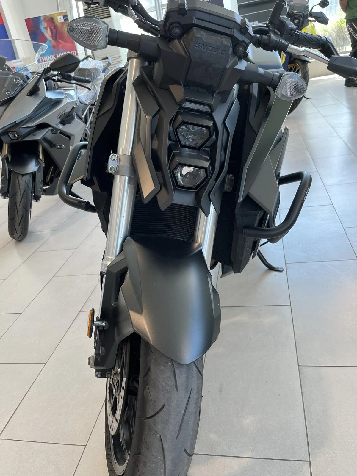 Suzuki Gsx Naked - изображение 8