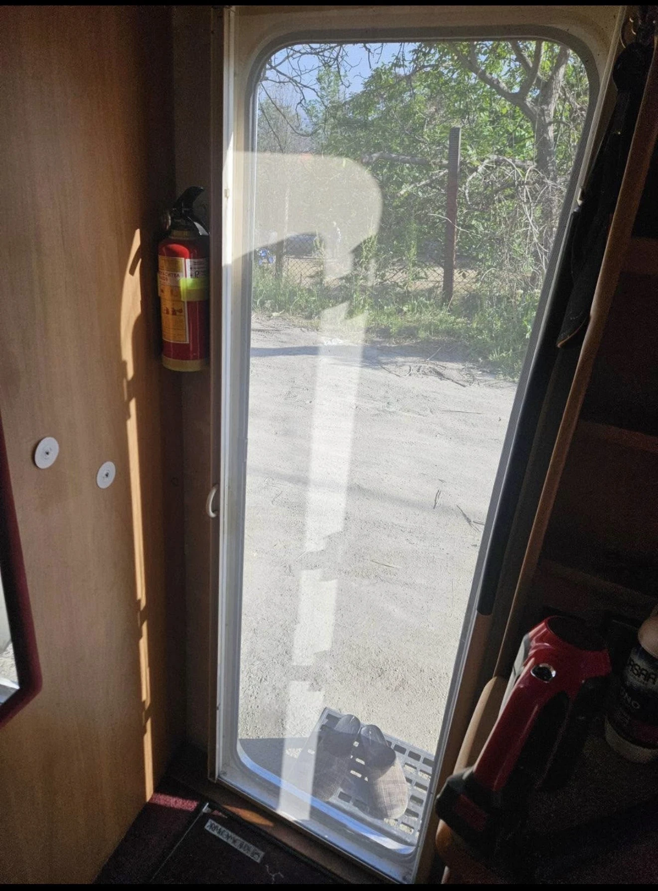 Каравана Adria Swift , снимка 5 - Каравани и кемпери - 53963272