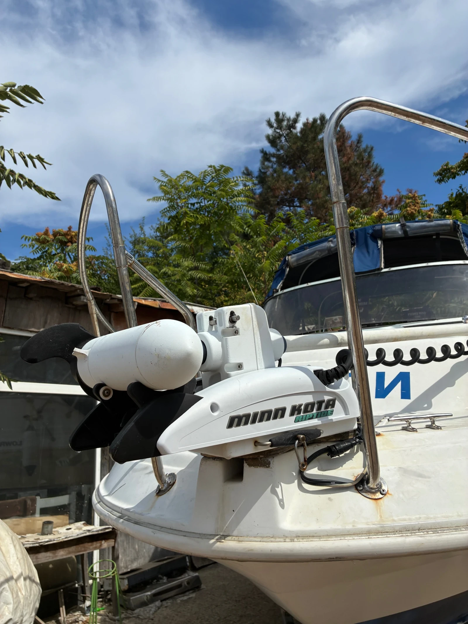 ������� ���� Admiral | Mobile.bg � ����������� 4