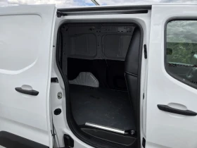 Toyota Proace City 1.5D-130кс= 89.000км= АВТОМАТ= DISTRONIC= КАМЕРА, снимка 10