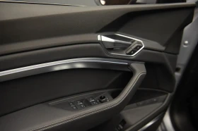 Audi E-Tron Tehnik* 360* Distronic* Обдух* Пано* B&O* Quattro, снимка 15