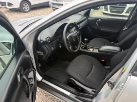 Mercedes-Benz C 180 1.8 i Compresor, снимка 6