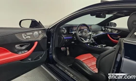 Mercedes-Benz E 400 4MATIC Coupe, снимка 10