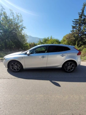 Volvo V40 Ocean Race, снимка 8