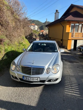 Mercedes-Benz E 200, снимка 1