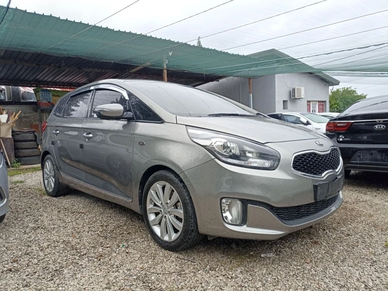 Kia Carens 2.0i LPI 6+ 1, снимка 3 - Автомобили и джипове - 45726137