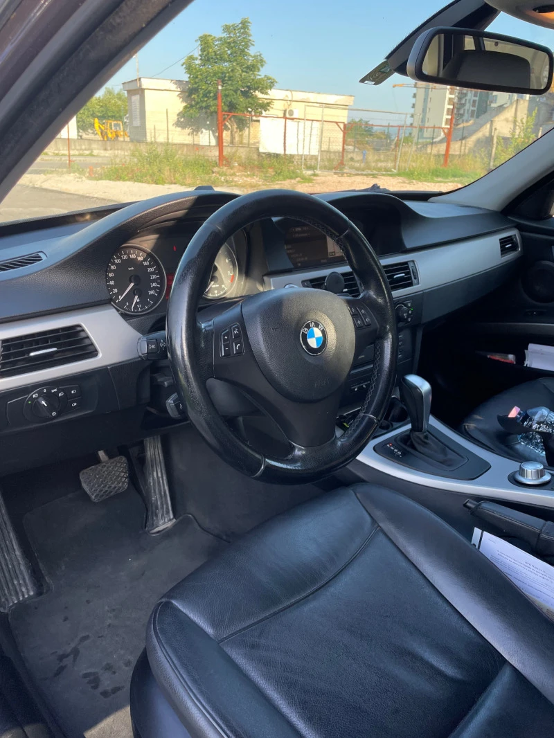 BMW 330, снимка 7 - Автомобили и джипове - 45903443