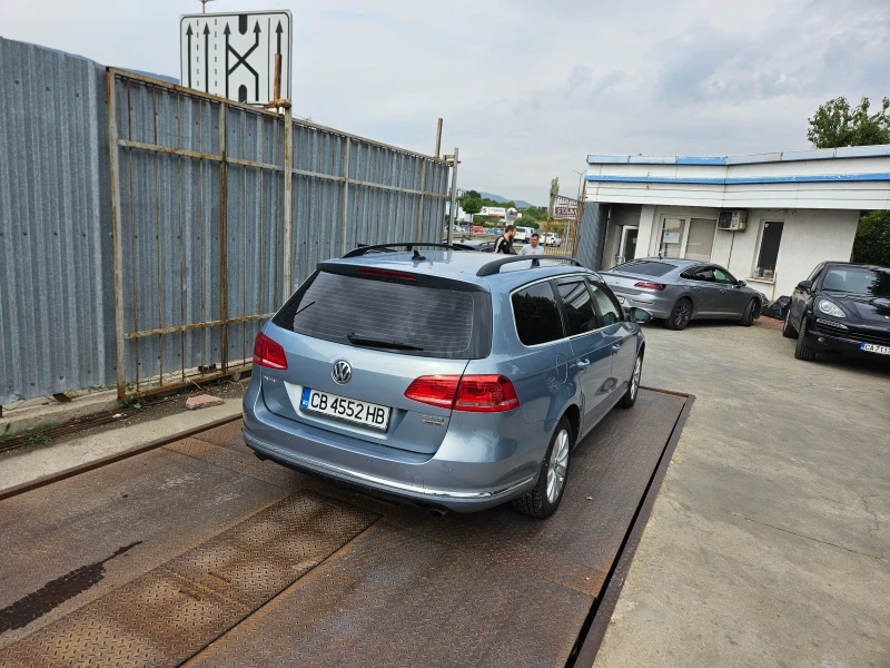 VW Passat, снимка 13 - Автомобили и джипове - 47396816