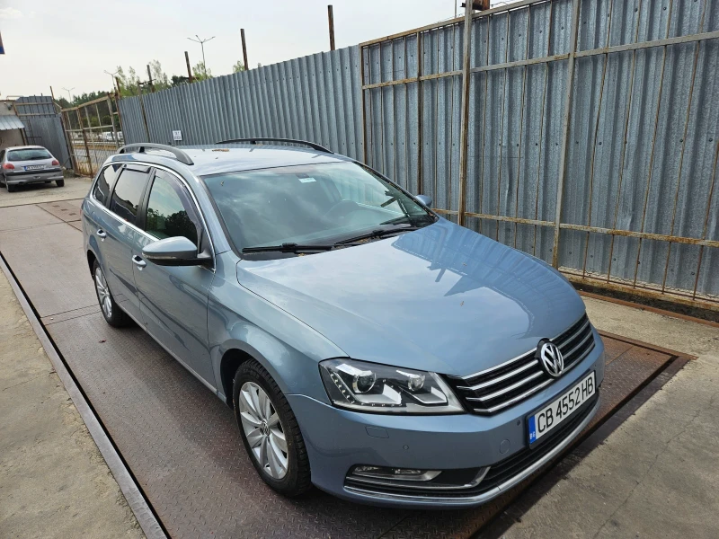 VW Passat, снимка 1 - Автомобили и джипове - 47000461