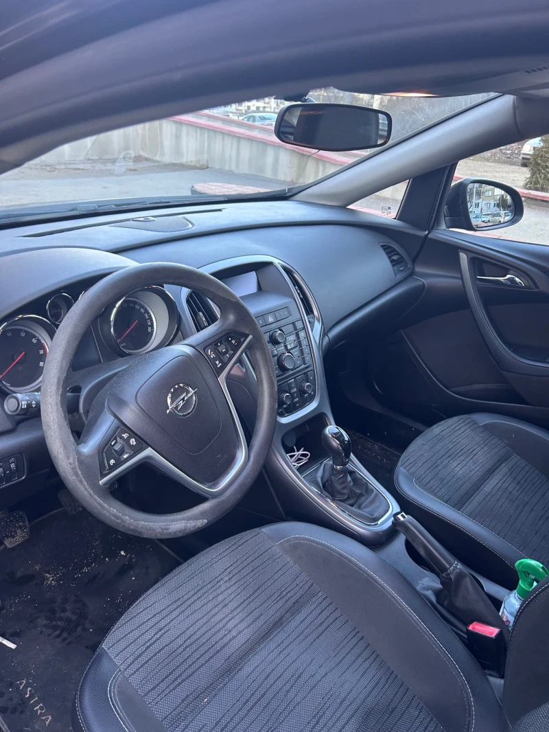 Opel Astra J, снимка 5 - Автомобили и джипове - 49013253