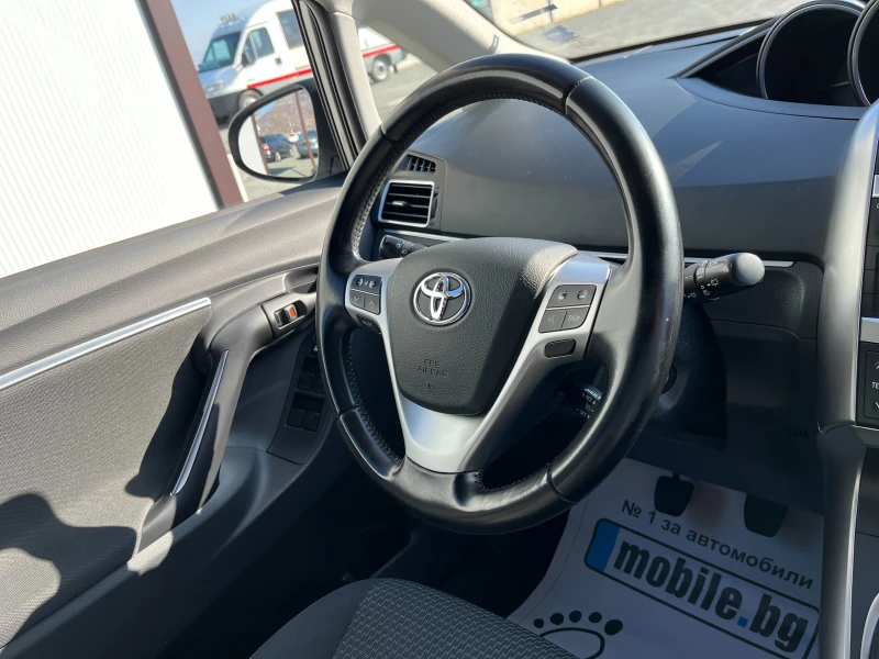 Toyota Verso 1.6D4D-7места, снимка 9 - Автомобили и джипове - 49085758