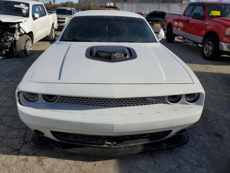 Dodge Challenger R/T 5.7L* КОЖА* НАВИ* СЕРВИЗНА КНИЖКА, снимка 2 - Автомобили и джипове - 49437100